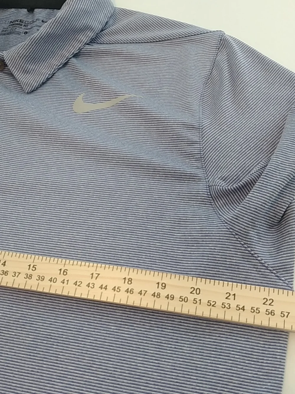 Nike Men's Light Gray Polo Shirt